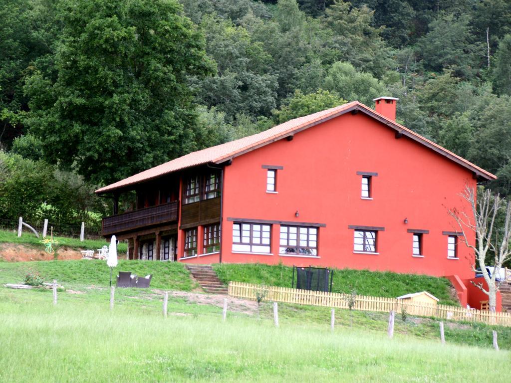 Gasthaus La Casona De Torio Exterior foto